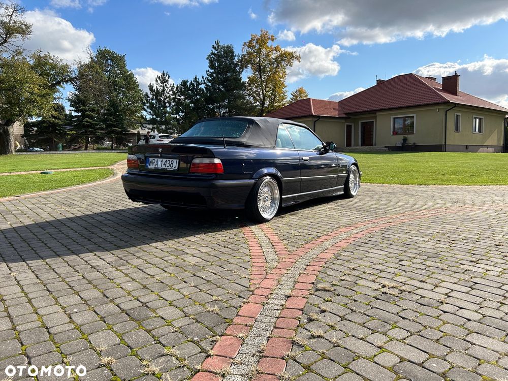 BMW Seria 3 328i - 8