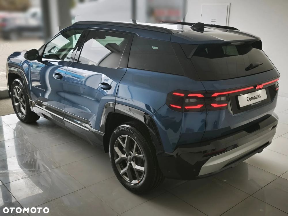 Jeep Compass 1.6 T4 PHEV First Edition FWD DCT - 10