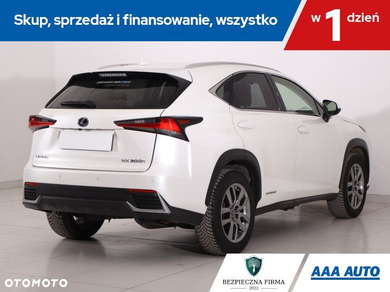 Lexus NX - 7