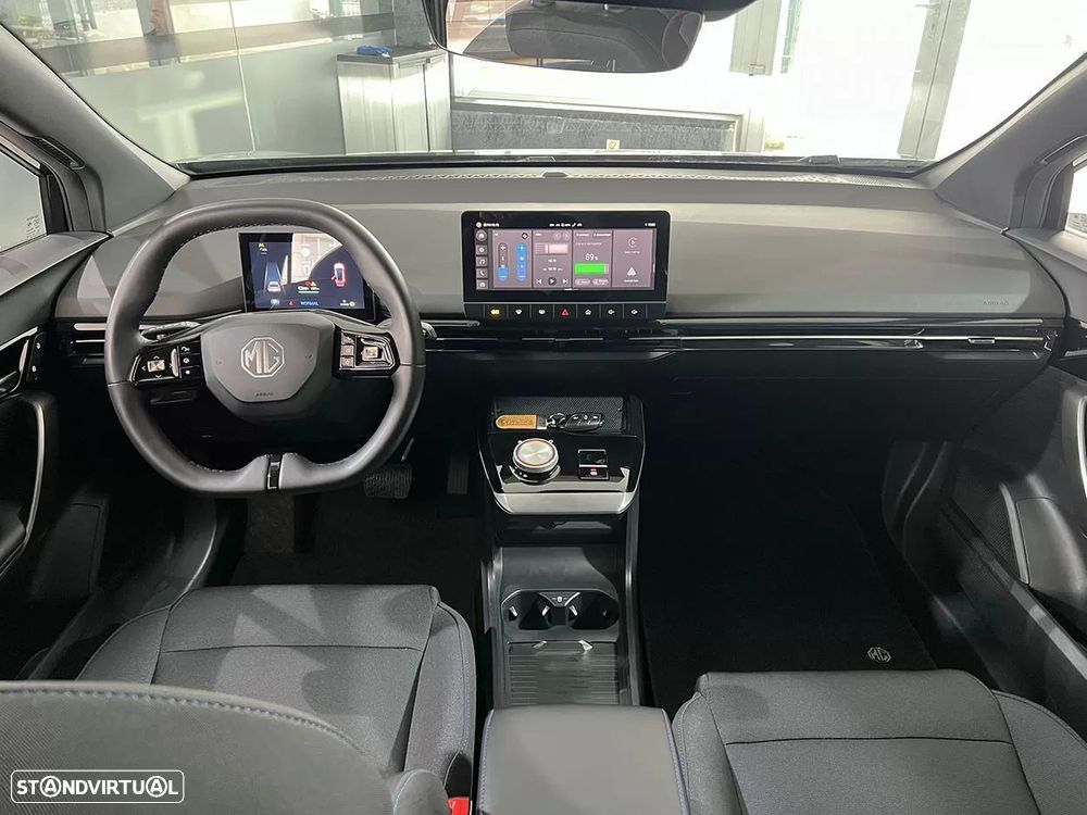 MG MG4 4 Standard - 11