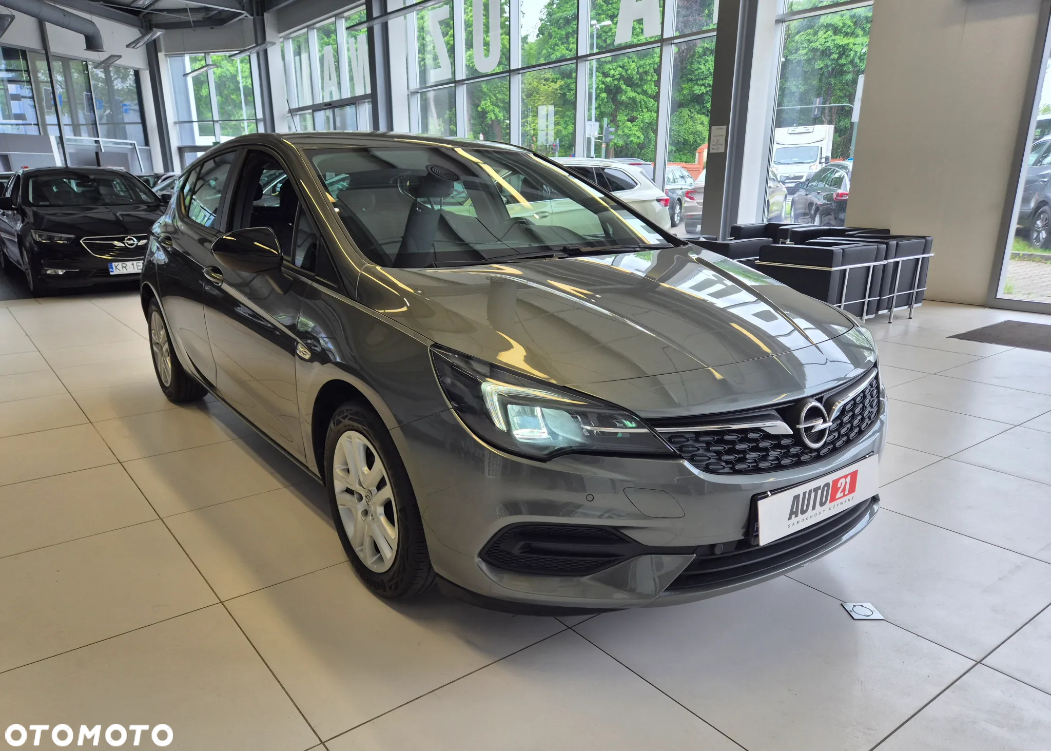 Opel Astra V 1.2 T Elegance S&S - 7