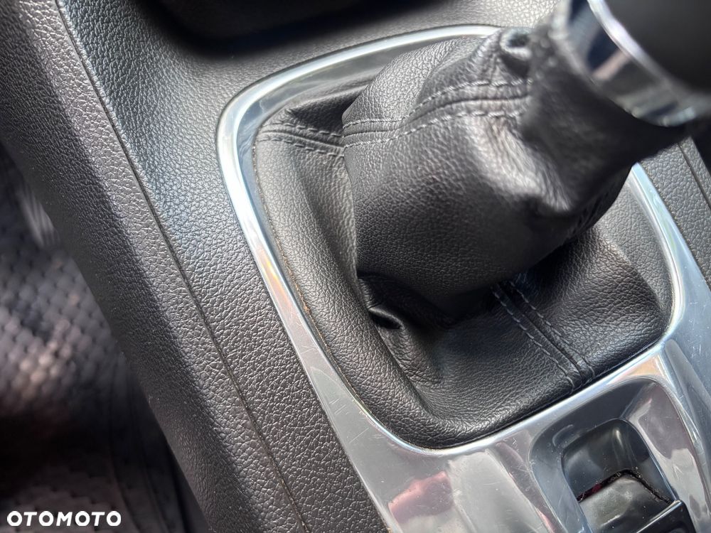 Opel Meriva - 17