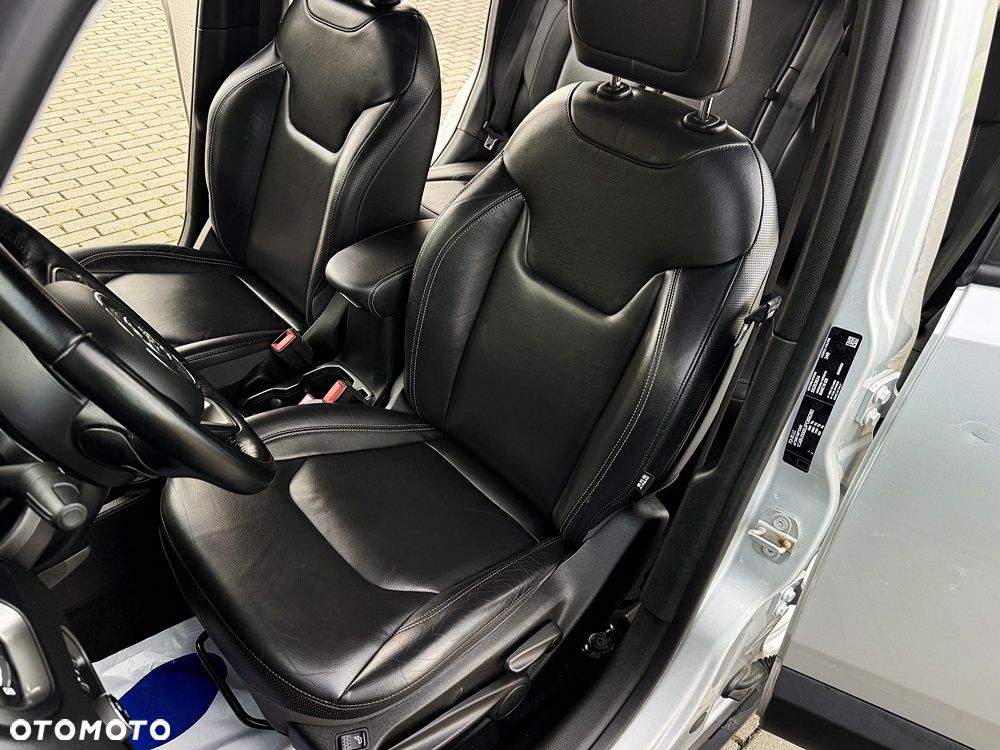 Jeep Renegade 1.4 MultiAir Limited - 25