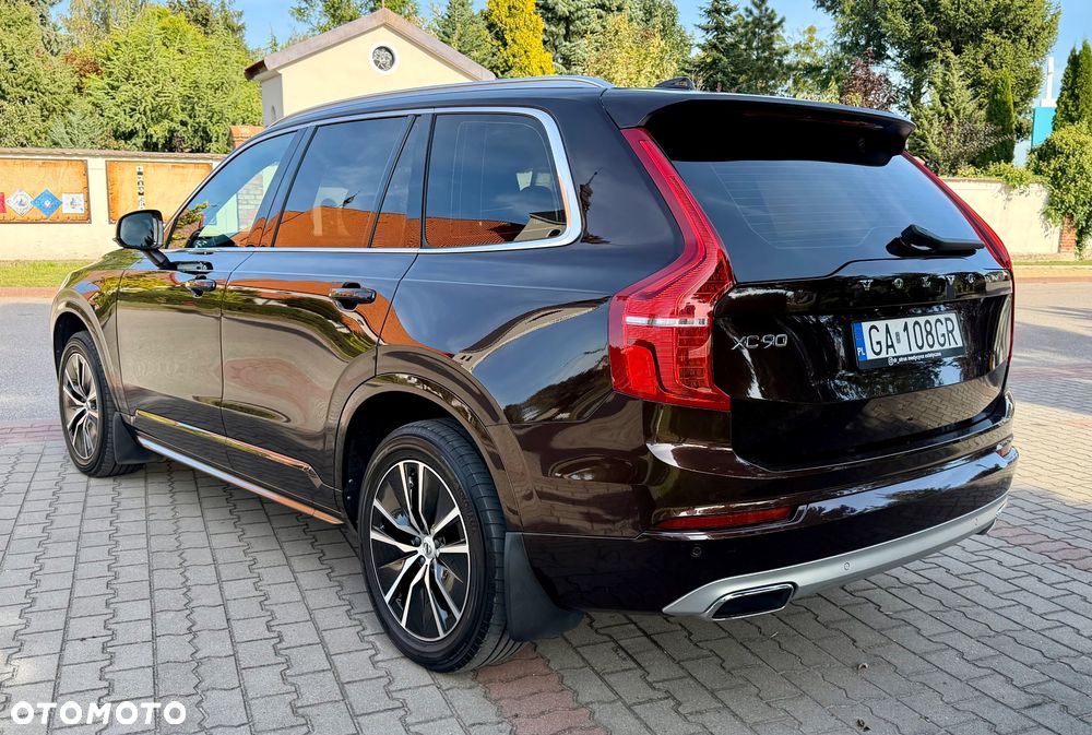 Volvo XC 90 B5 D AWD Momentum Pro - 8