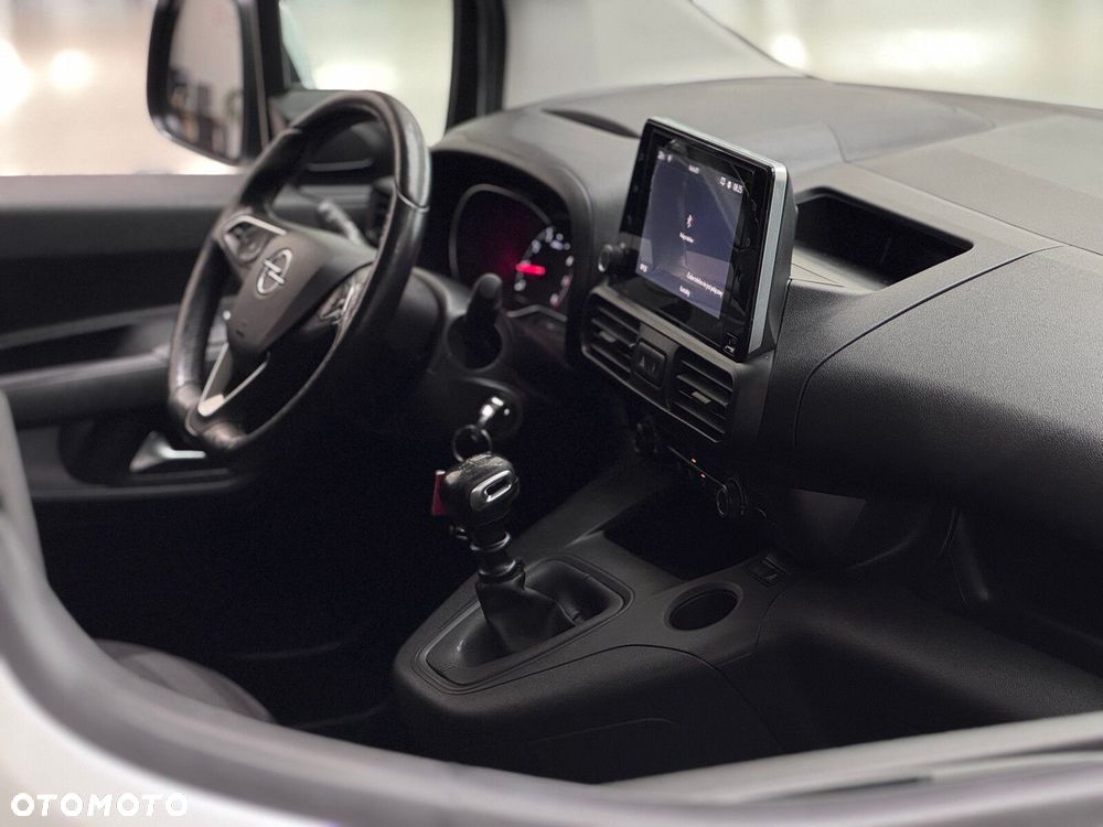 Opel Combo - 38