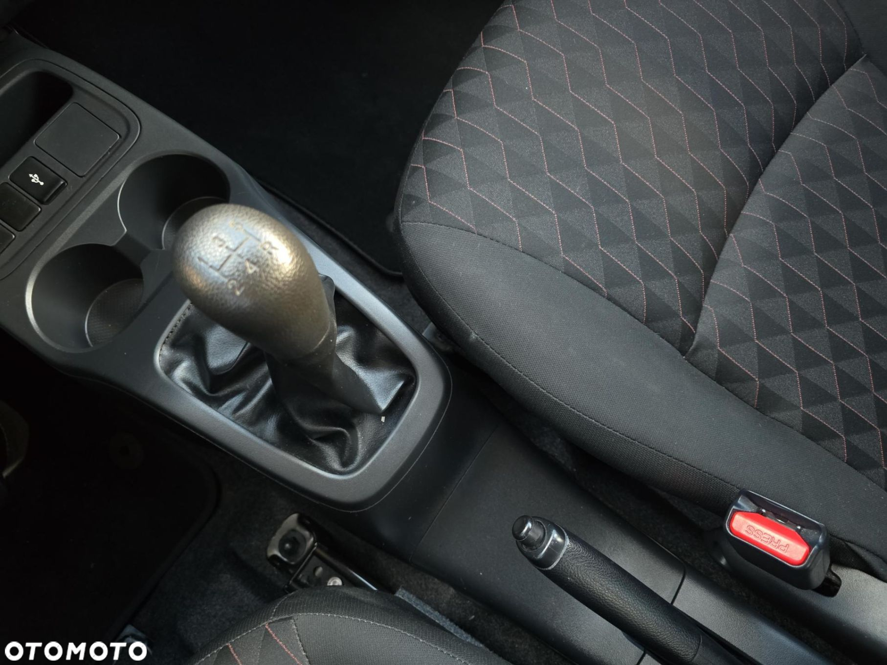 Mitsubishi Space Star 1.0 Inform - 16