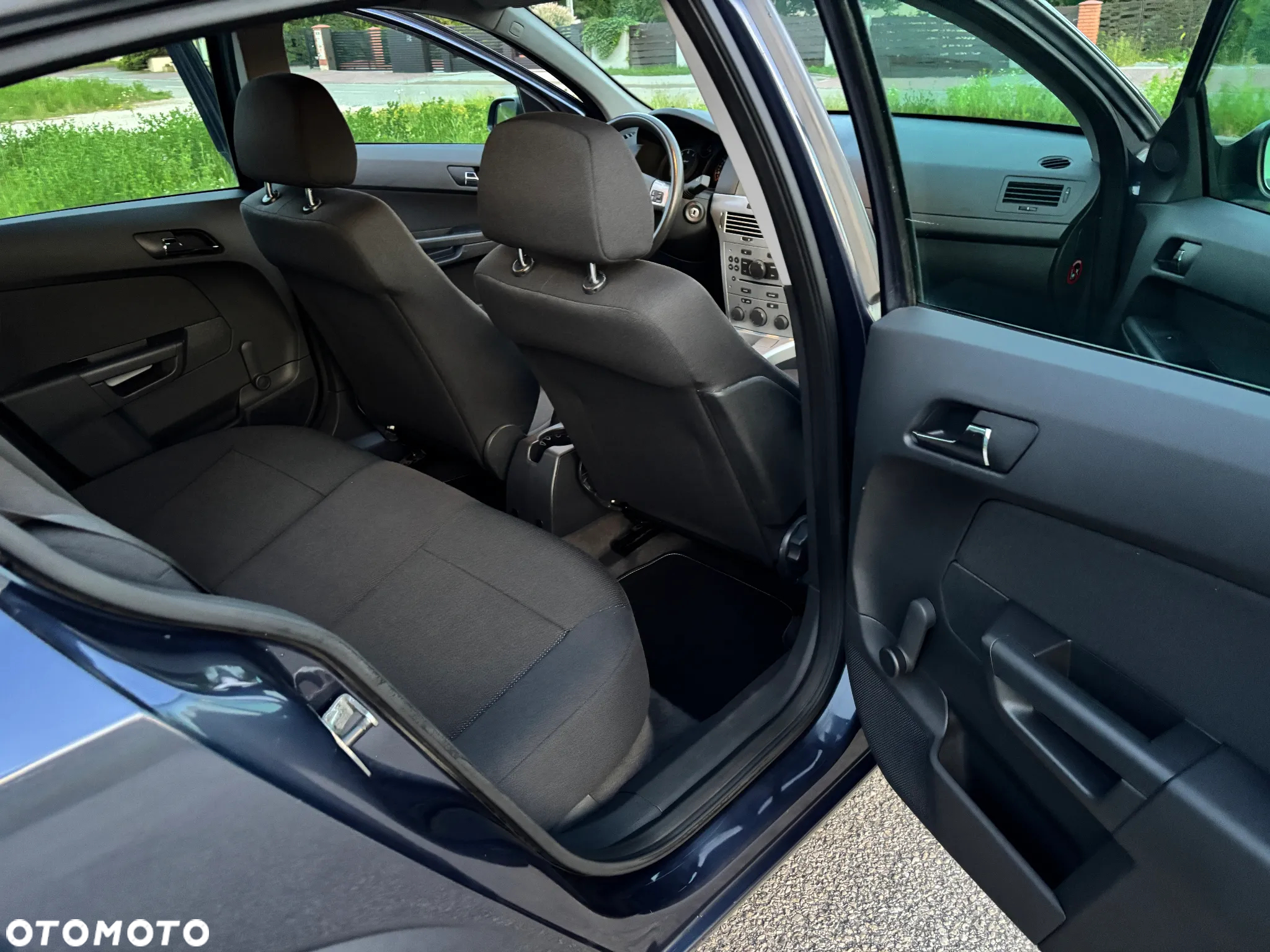Opel Astra 1.4 Edition Plus - 20