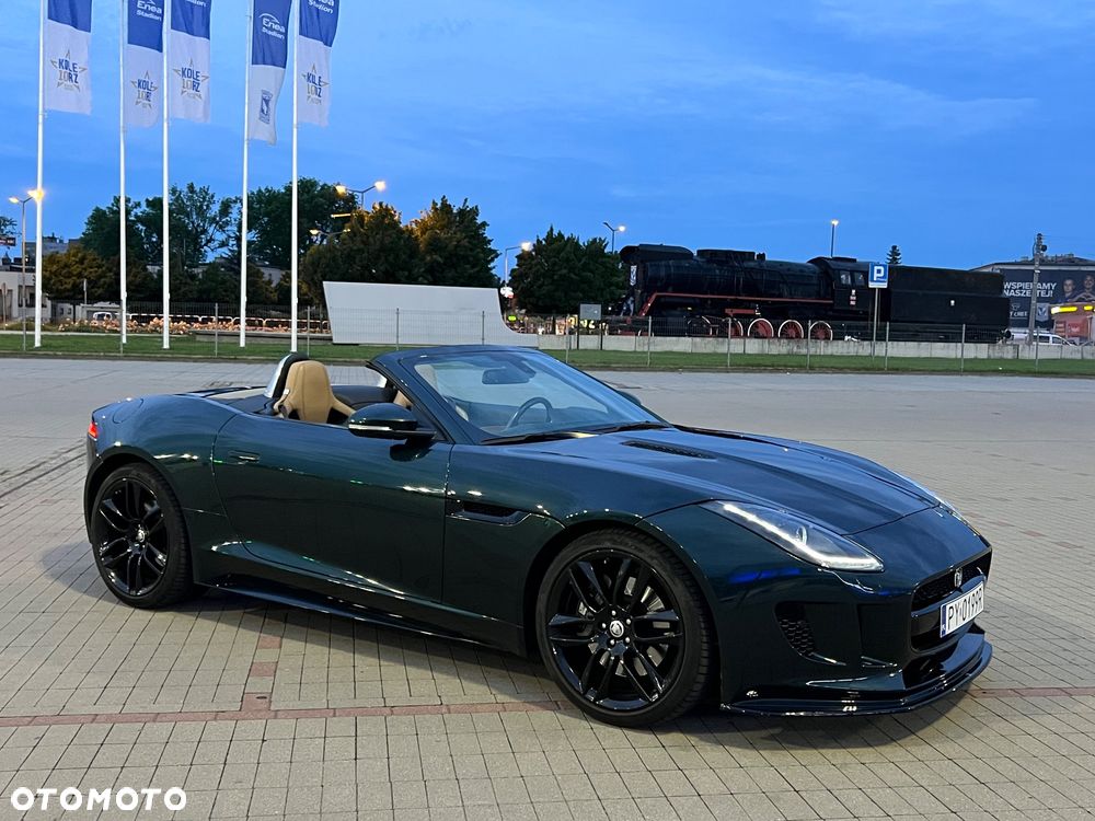 Jaguar F-Type - 11