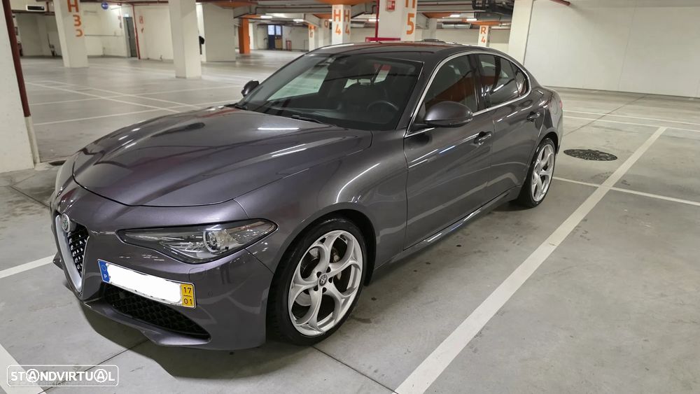 Alfa Romeo Giulia 2.2 D Super AT8 - 5