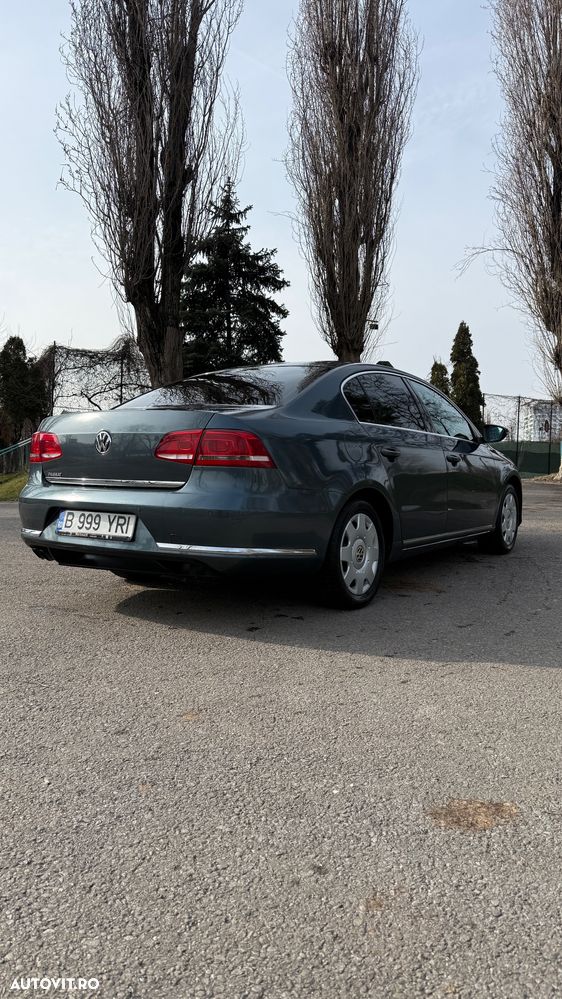 Volkswagen Passat 2.0 TDI Blue TDI DSG Highline - 4