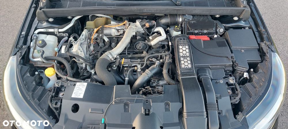 Renault Megane 1.6 TCe GT EDC - 28