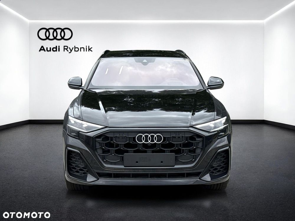 Audi Q8 - 9