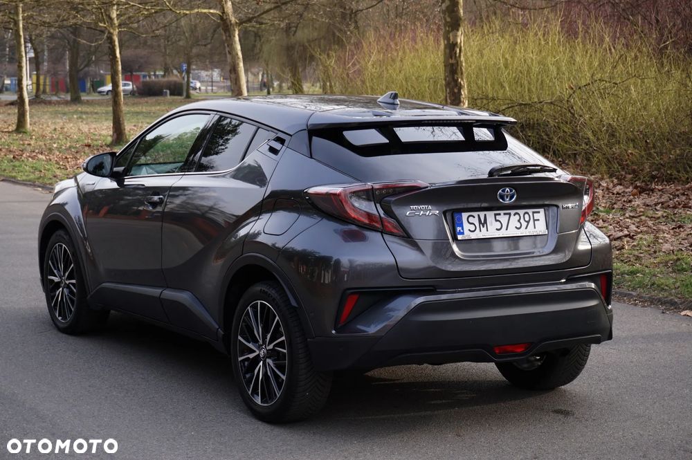 Toyota C-HR Business-Edition - 11