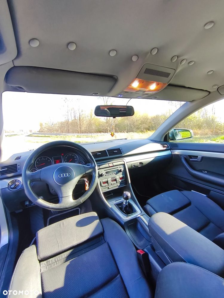 Audi A4 Avant 1.8T - 12