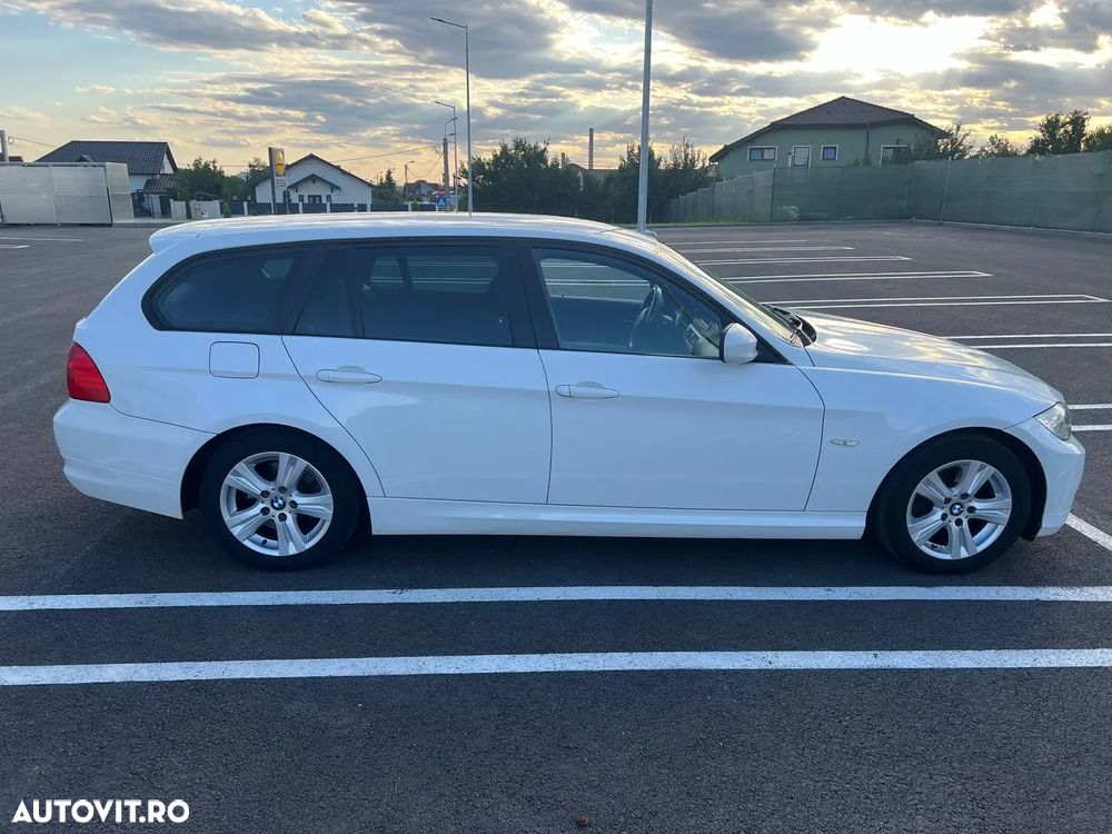 BMW Seria 3 318d - 9