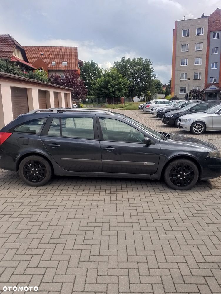 Renault Laguna 1.9 dCi Authentique - 3