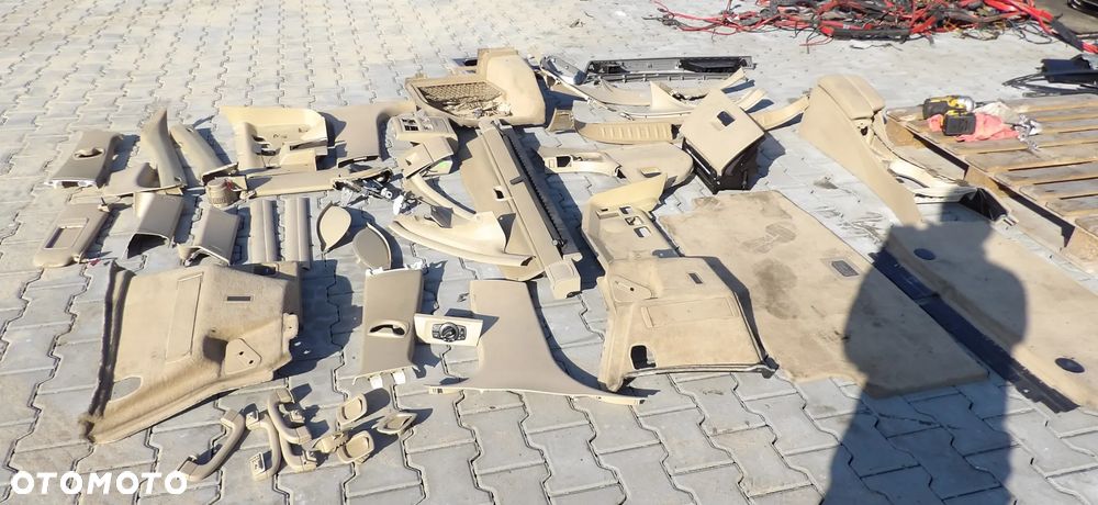 BMW - E91 - KOMPLETNE WNĘTRZE , ROLETA , LISTWY , SCHOWEK , BAGAŻNIK  - EUROPA - KOMPLET - 5