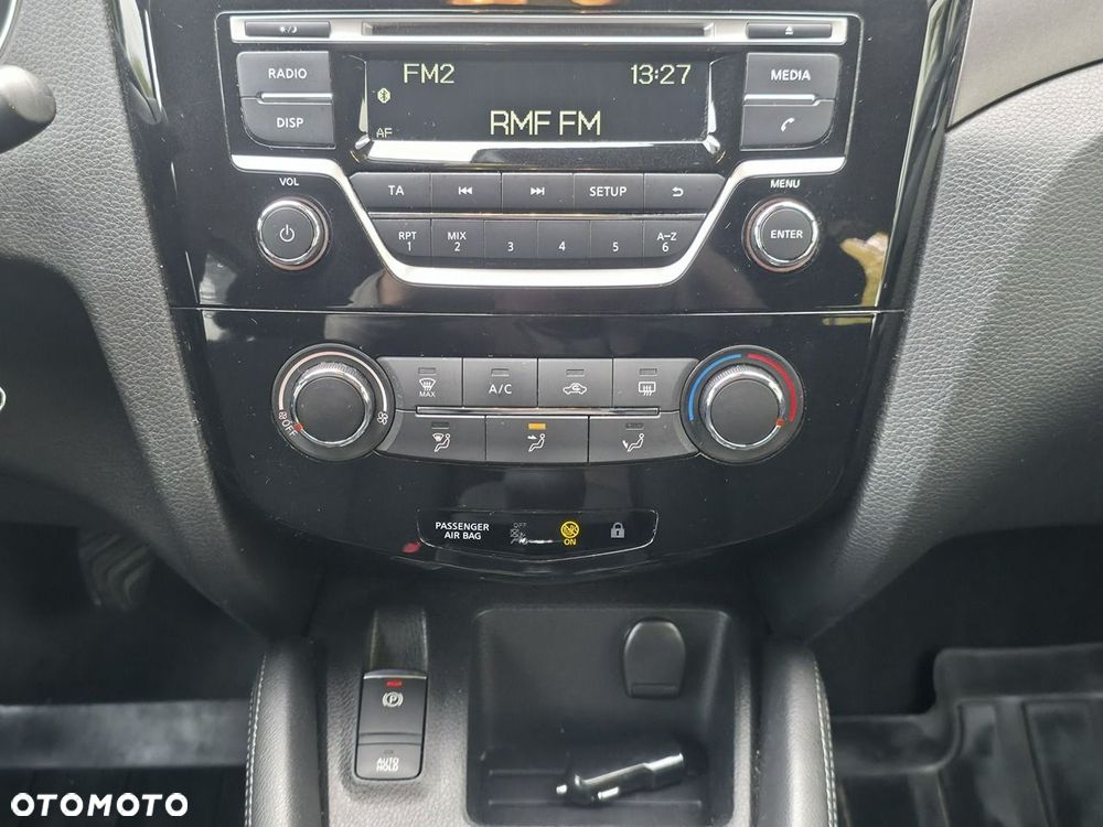 Nissan Qashqai - 16
