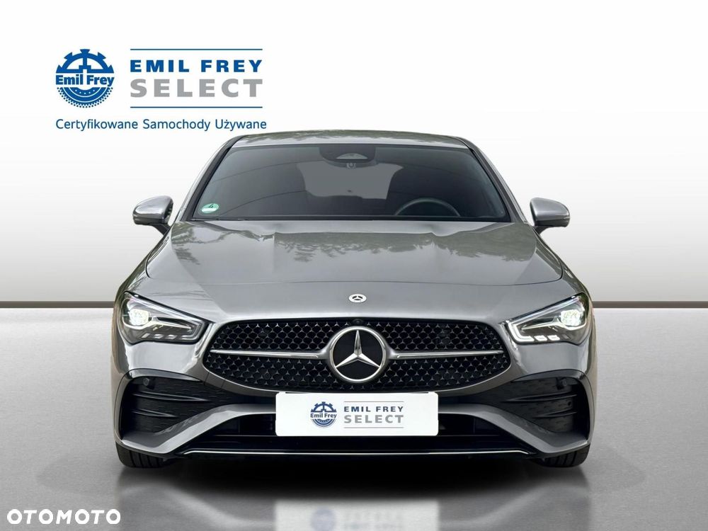 Mercedes-Benz CLA - 9