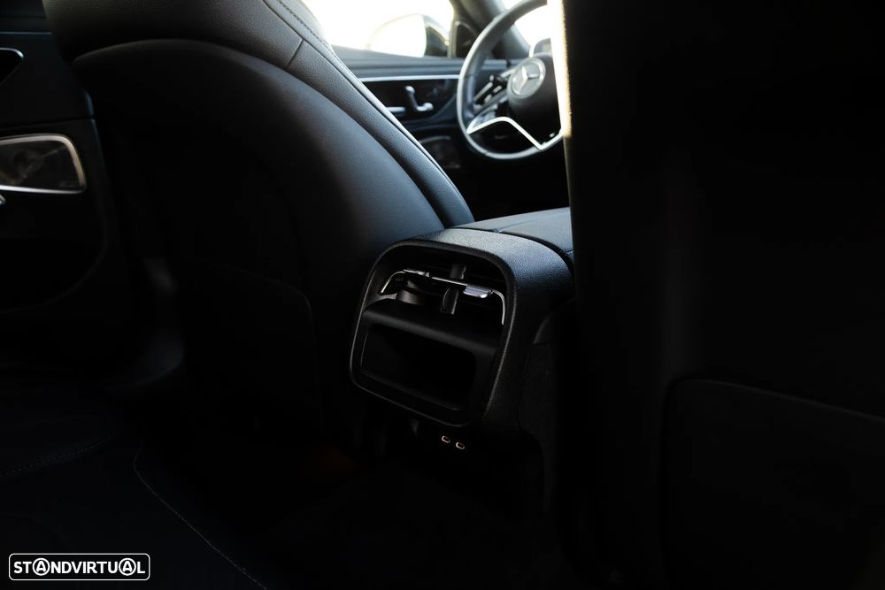 Mercedes-Benz E 300 de 4Matic All-Terrain - 38