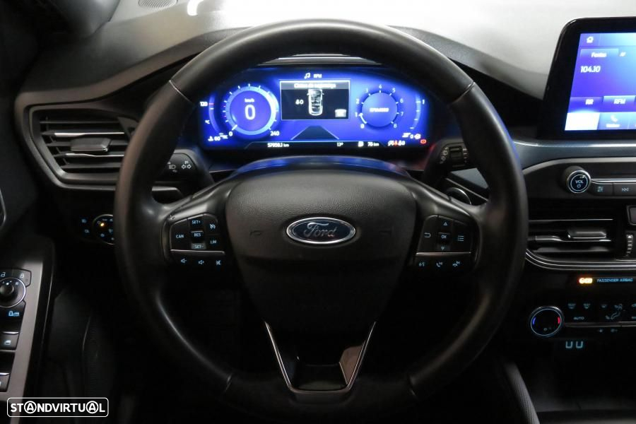 Ford Focus 1.0 EcoBoost Active X - 13