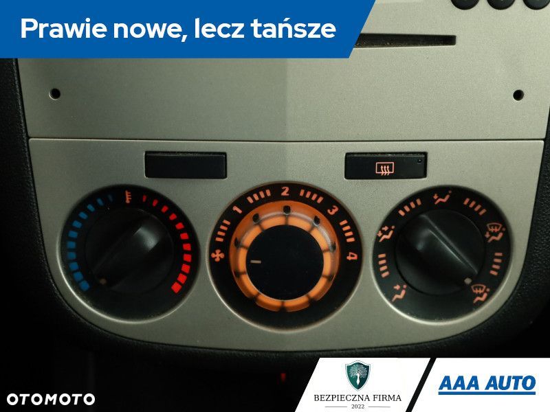 Opel Corsa - 13