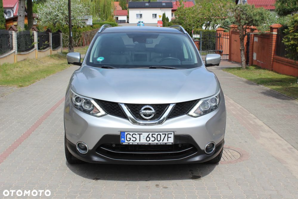 Nissan Qashqai 1.6 DCi Xtronic TEKNA - 35