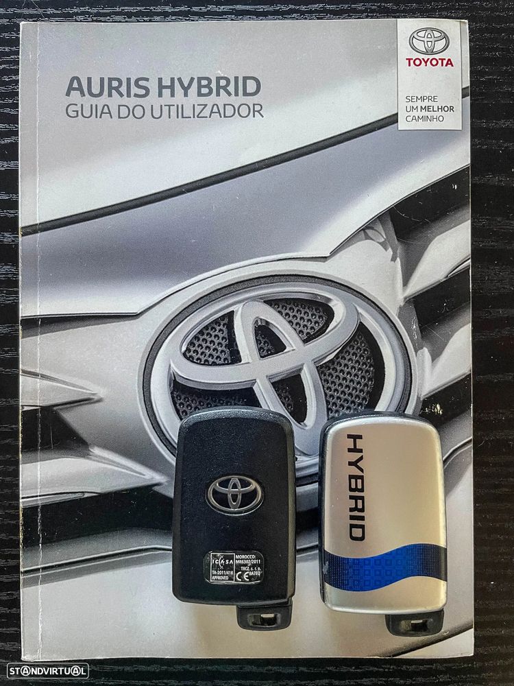 Toyota Auris 1.8 HSD Comfort +P.Techno+P.Sport - 39