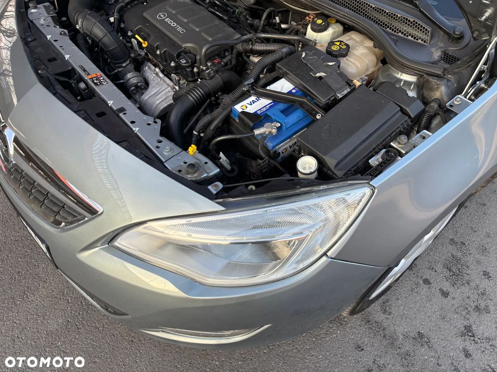 Opel Astra 1.4 Turbo Edition Sport - 31