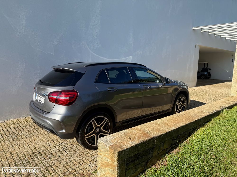 Mercedes-Benz GLA 180