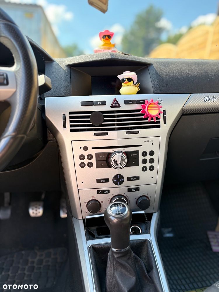 Opel Astra 1.8 Sport - 8