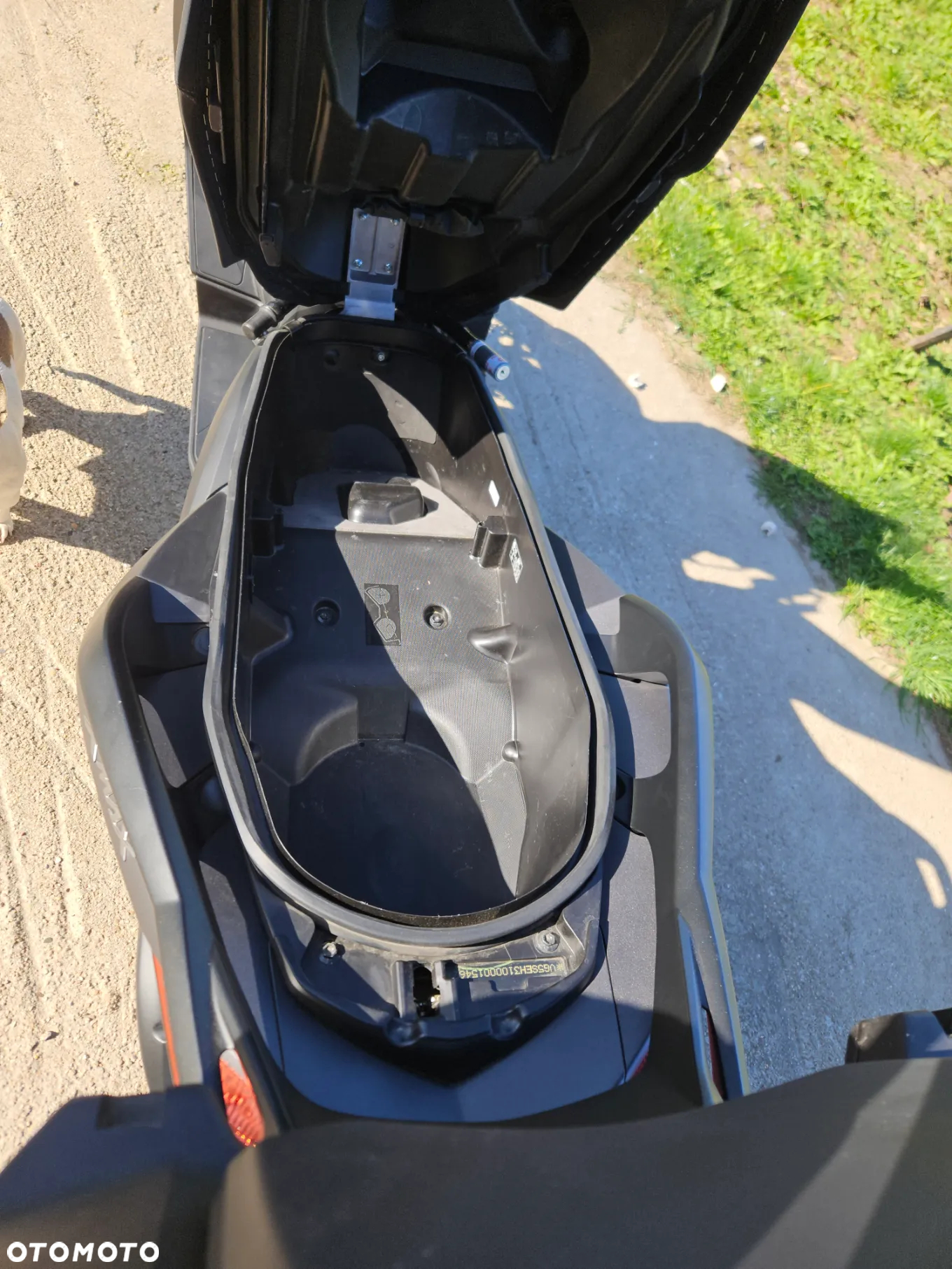 Yamaha X-max - 9