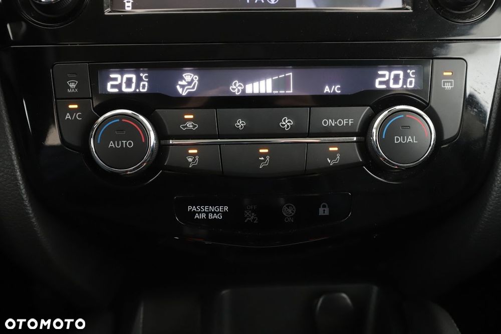 Nissan Qashqai 1.6 DCi Tekna+ - 31