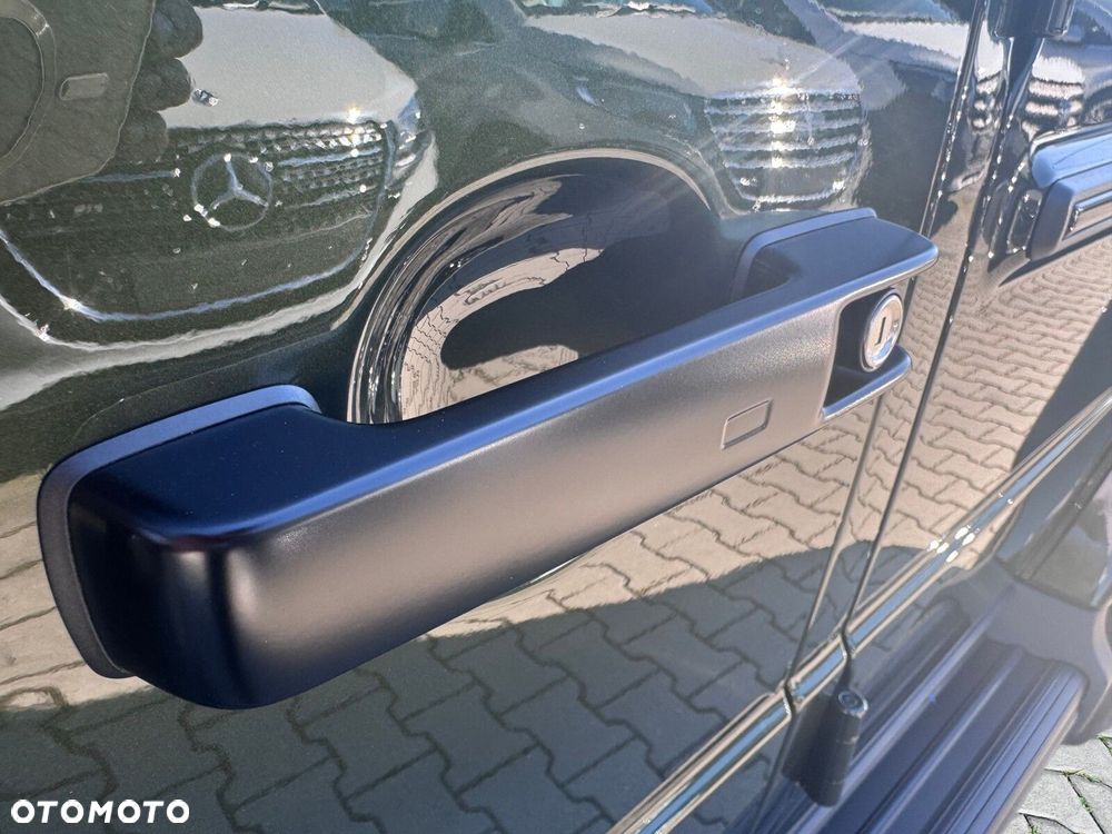 Mercedes-Benz Klasa G AMG 63 - 36