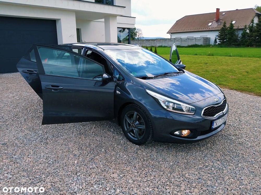 Kia Ceed 1.4 Business Line - 26
