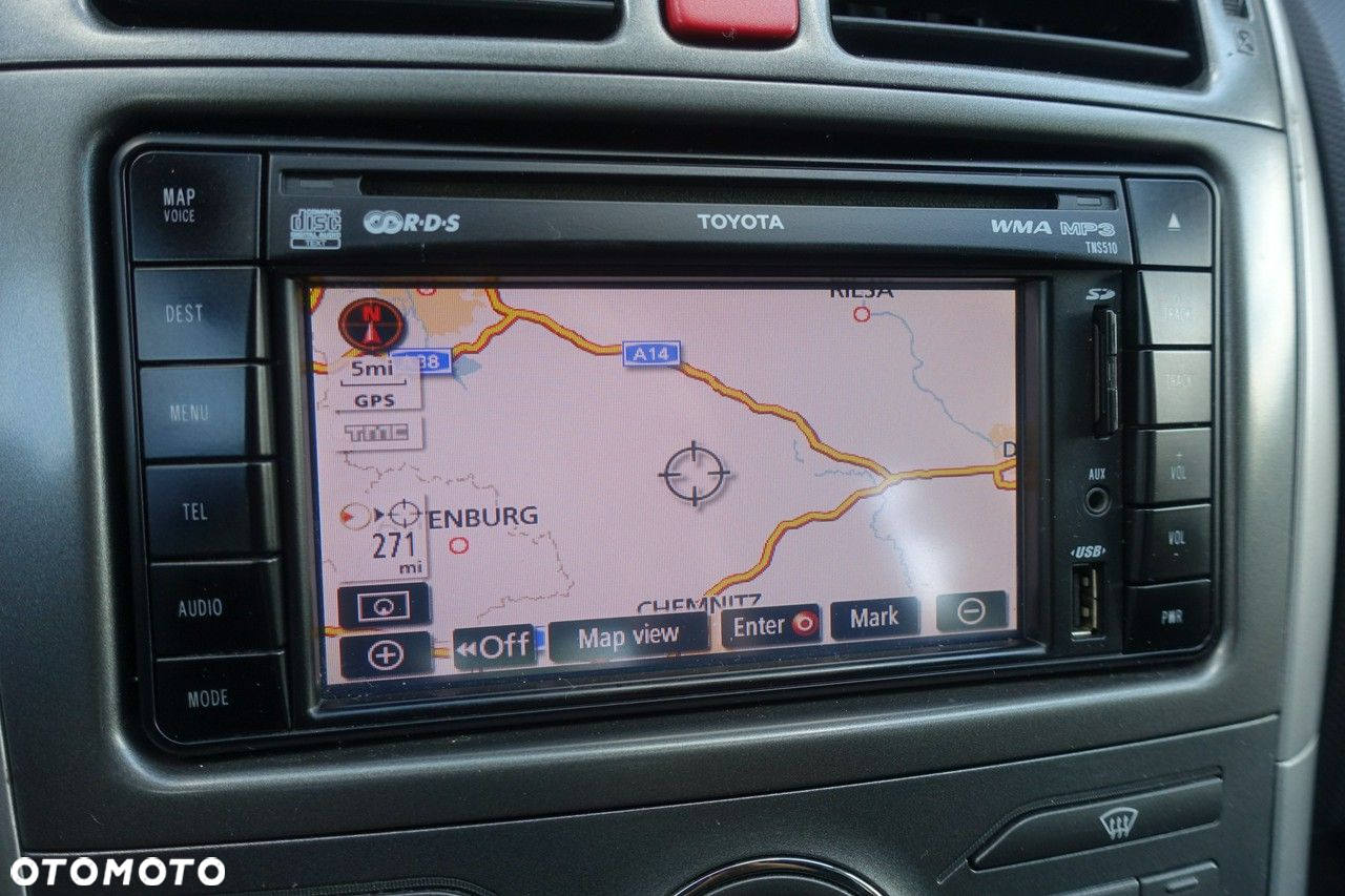 Toyota Auris 1.4 D-4D Premium - 17