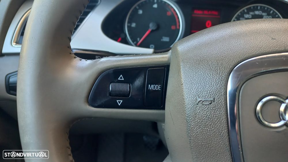 Audi A4 Avant 2.0 TDI Sport - 13