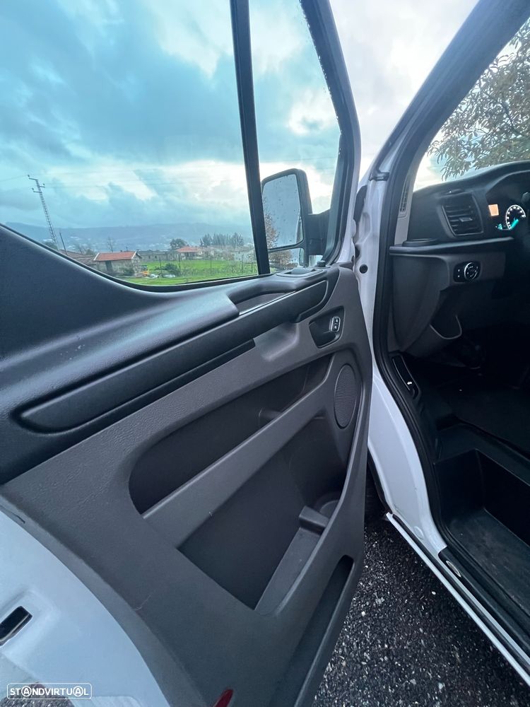 Ford Transit - 9