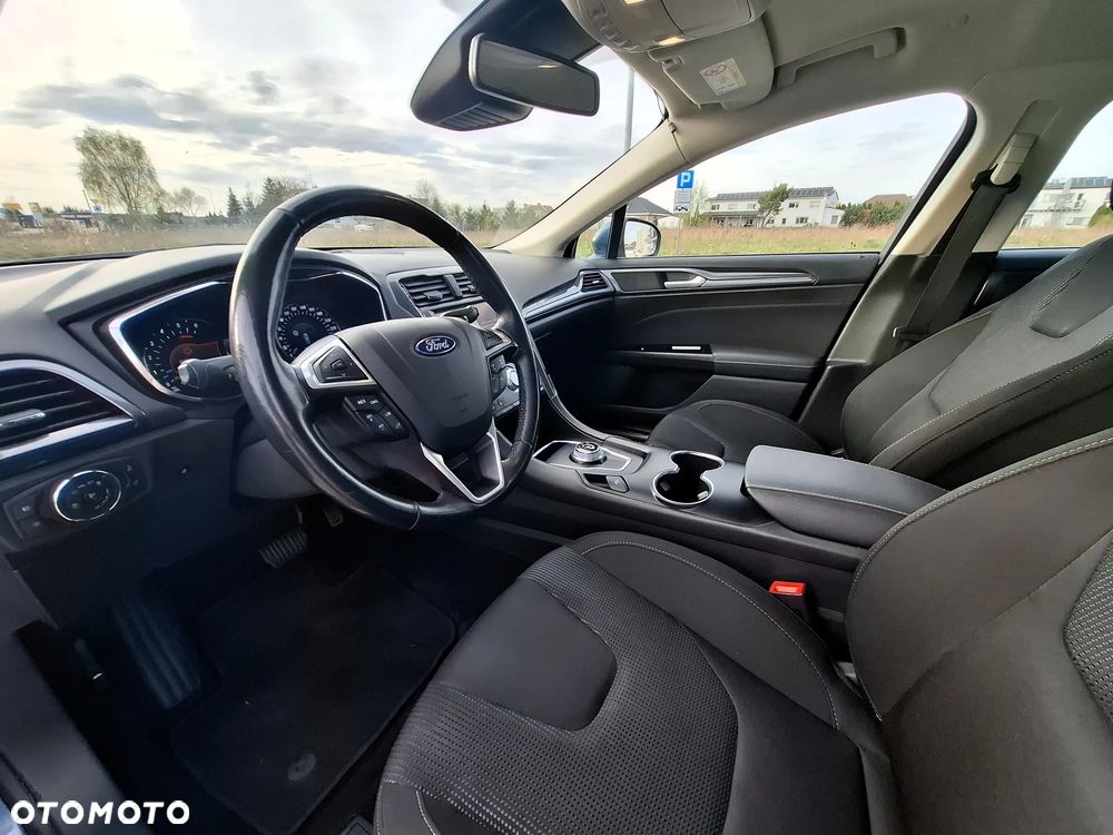 Ford Mondeo 2.0 EcoBlue Titanium - 11