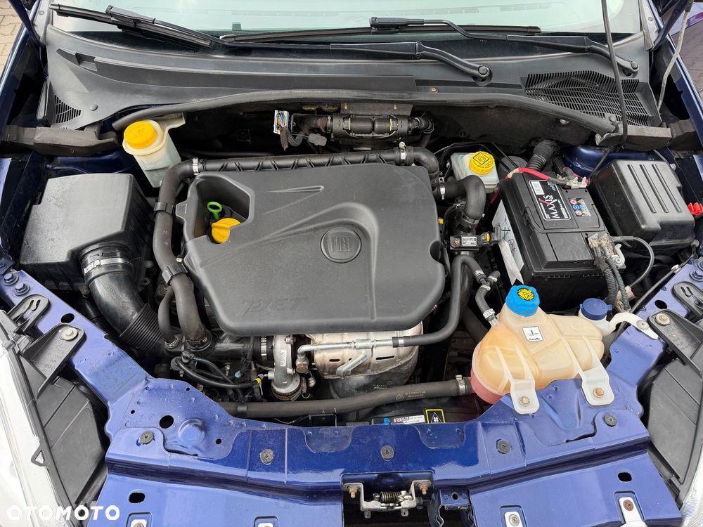 Fiat Linea 1.4 T-Jet 16V Emotion - 14