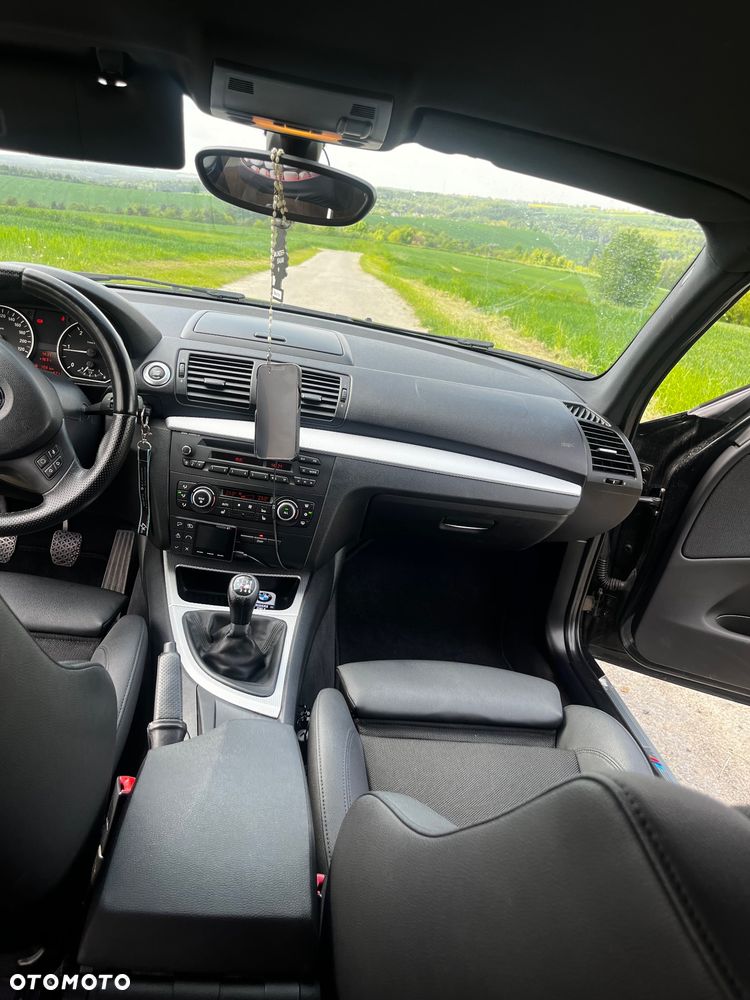 BMW Seria 1 118d Sport Line - 15