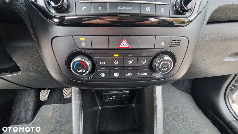 Kia Venga 1.6 CRDi XL - 19