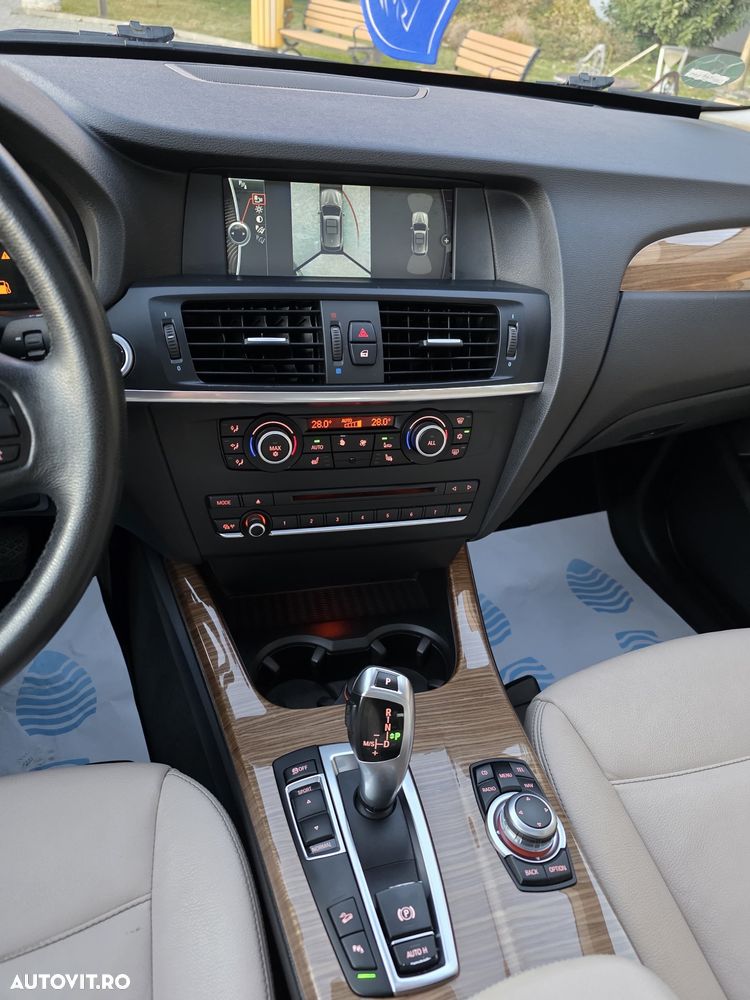 BMW X3 xDrive20d Aut. - 12