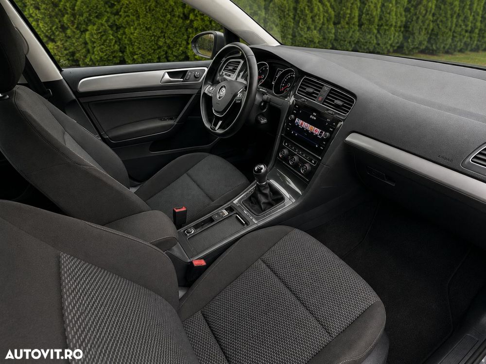 Volkswagen Golf 1.0 TSI Comfortline - 3