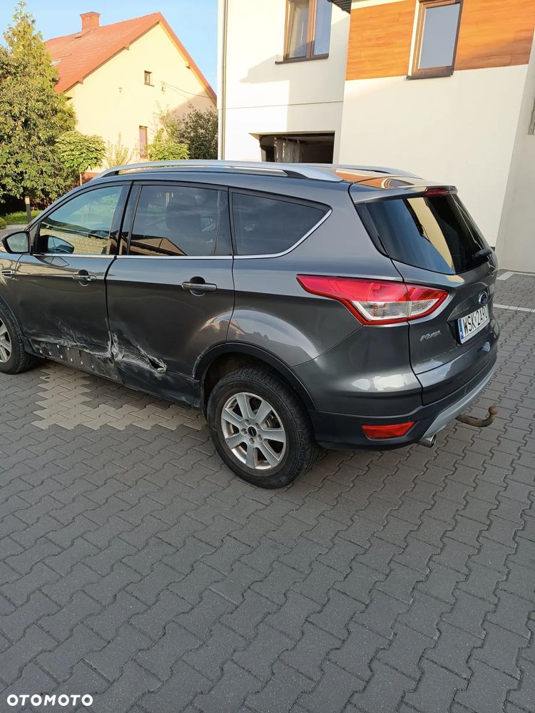 Ford Kuga 2.0 TDCi 4WD Titanium - 12