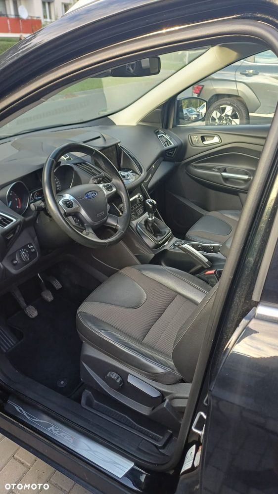 Ford Kuga 2.0 TDCi 4x4 Titanium - 11