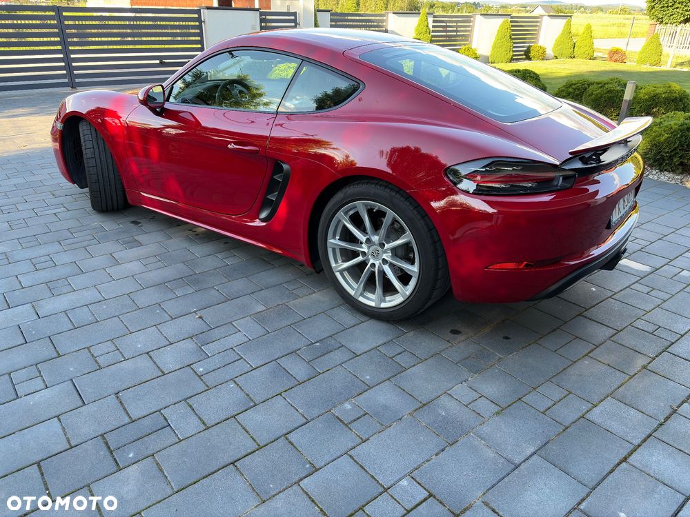Porsche 718 Cayman - 4