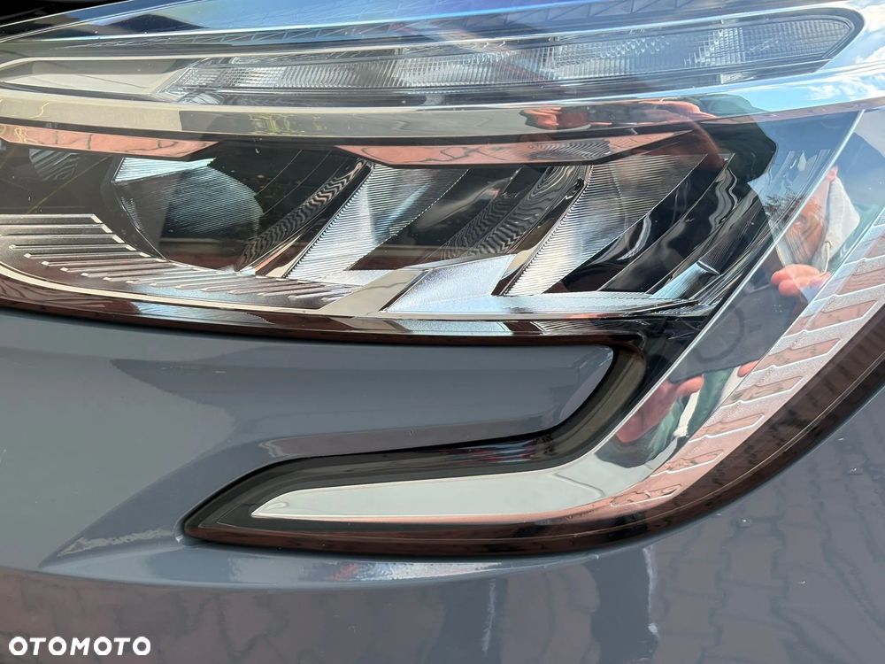 Renault Clio E-TECH 140 INTENS - 12