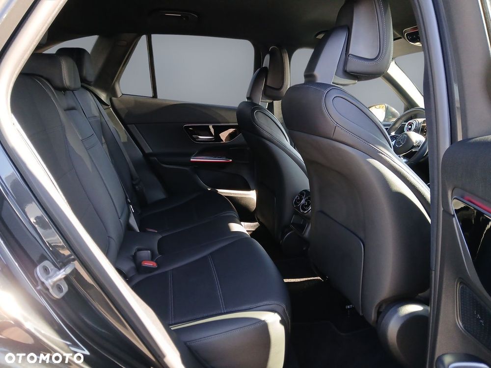 Mercedes-Benz GLC 200 d mHEV 4-Matic Avantgarde - 14