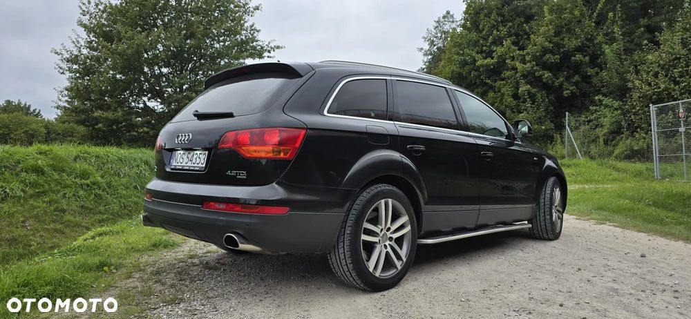 Audi Q7 - 8
